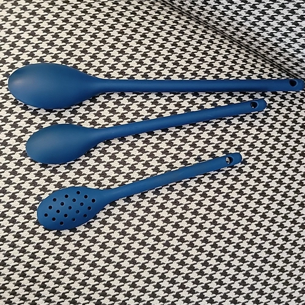 Kitchen utensils (3)